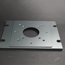CNC 機械加工でのビーズ ブラスト ステンレス鋼