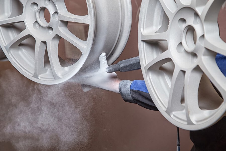 Sandblasting car wheels